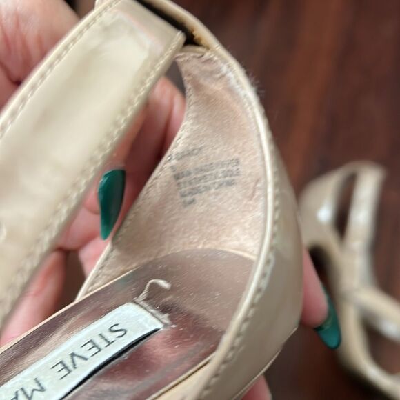 Tan Patent Steve Madden Strappy Heels - Size 8 - Ankle Strap - Great Condition - Picture 5 of 5